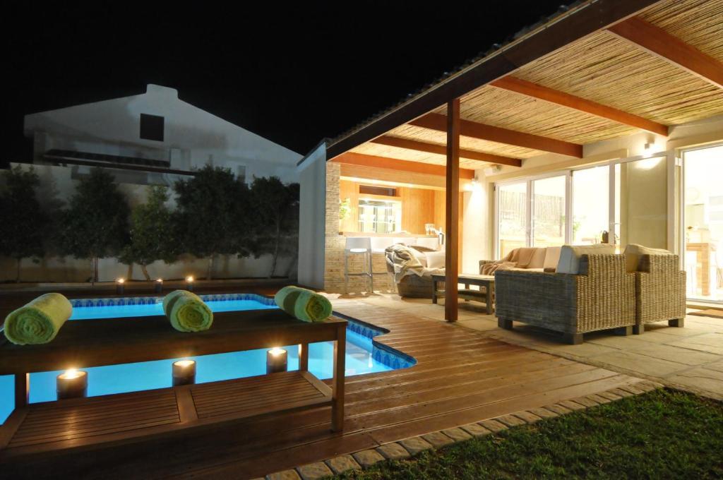 Bamboo Guest House Херманус Екстериор снимка