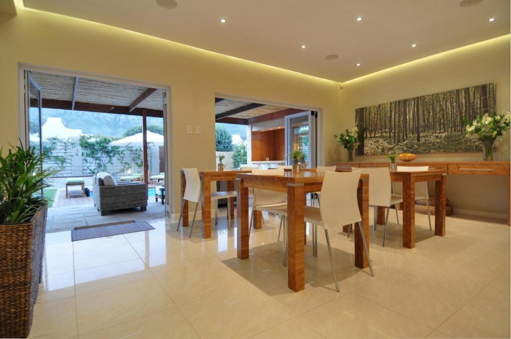 Bamboo Guest House Херманус Екстериор снимка