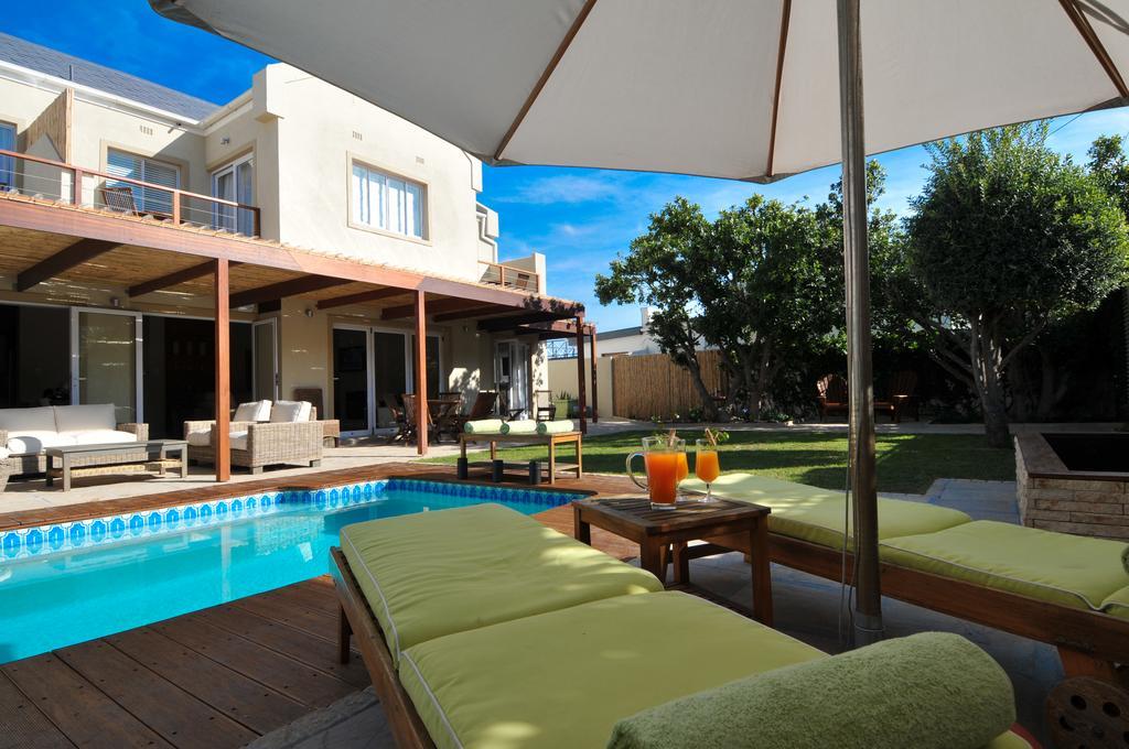 Bamboo Guest House Херманус Екстериор снимка