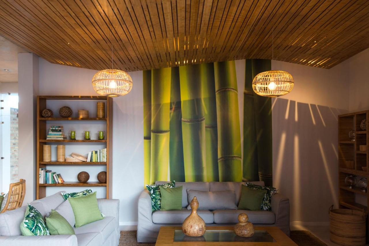 Bamboo Guest House Херманус Екстериор снимка