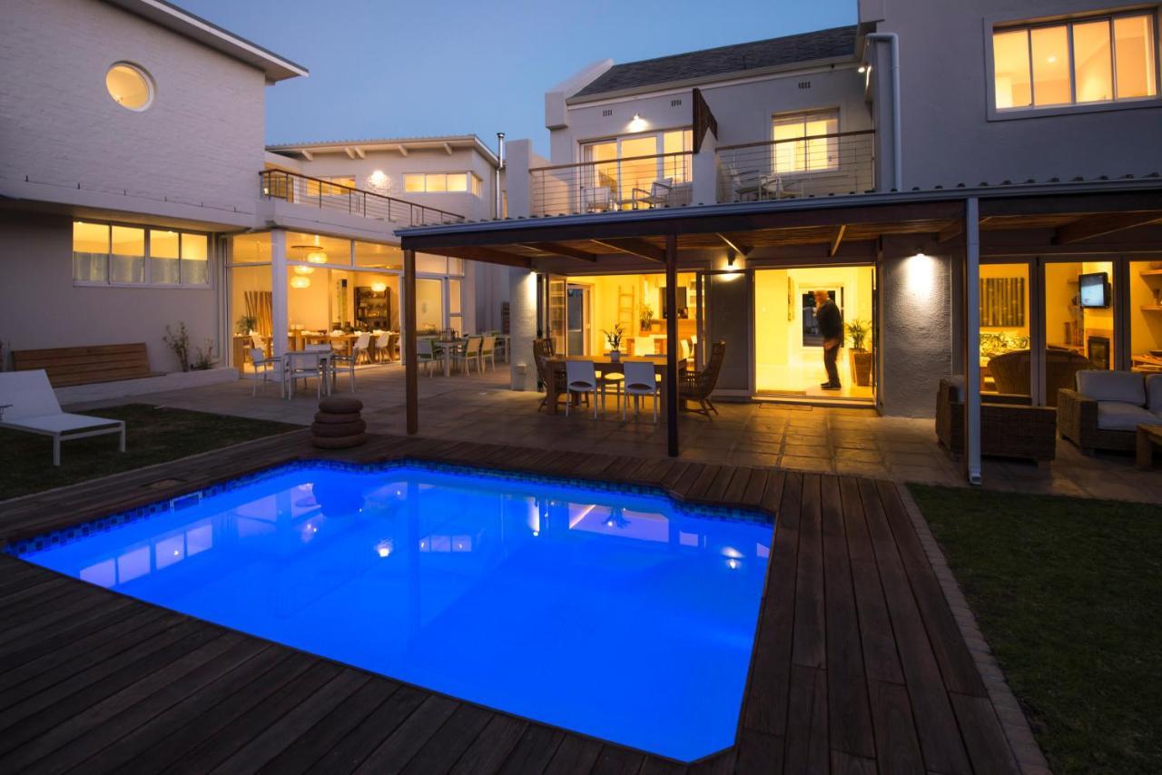 Bamboo Guest House Херманус Екстериор снимка