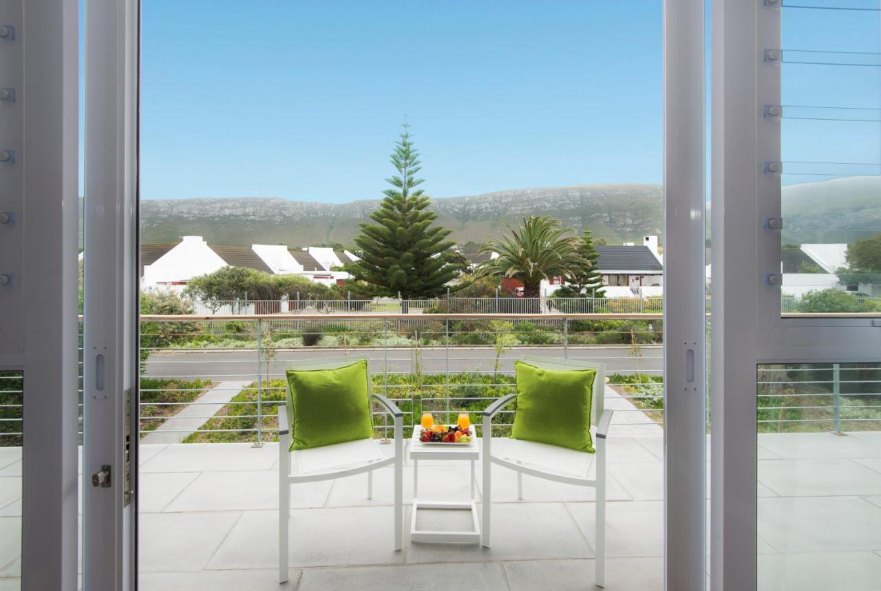Bamboo Guest House Херманус Екстериор снимка